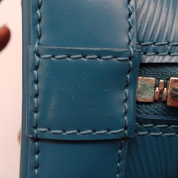 100% Authentic Louis Vuitton Alma Bb Epi Leather Satchel Bag 480-081024 - Picture 13 of 16